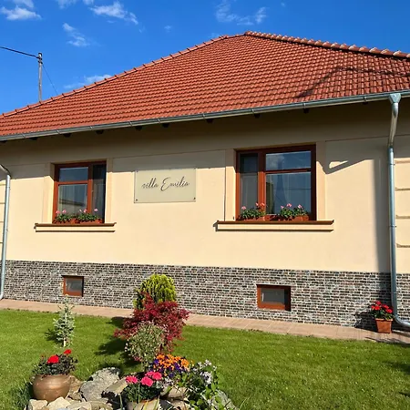 Apartment Emilia Novy Saldorf