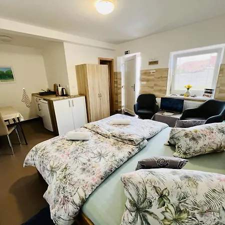 Apartment Emilia *